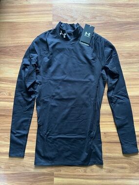 Under Armour Black ColdGear Mock Neck Performance Top